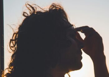 Guide to Relieving Migraines with Home Remedies - mainmatters.com Guide to Relieving Migraines with Home Remedies