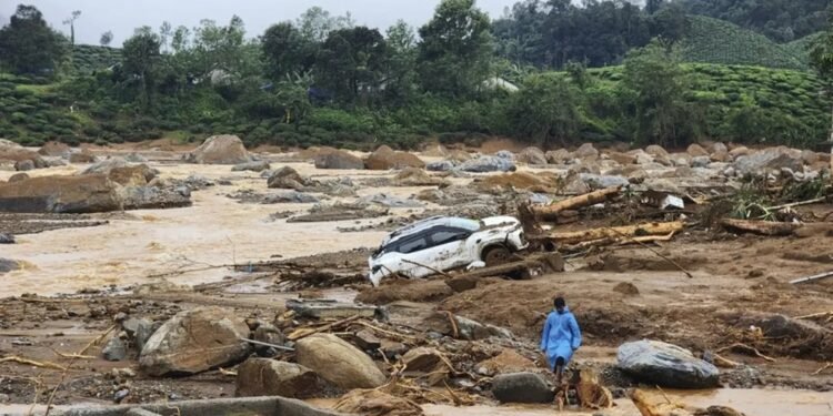 Landslides In Indias Kerala Kill 106 Many Still Trapped - mainmatters.com Landslides In Indias Kerala Kill 106 Many Still Trapped